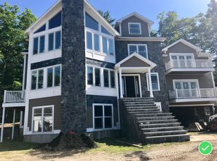 150 Shore Dr, Salem, NH 03079