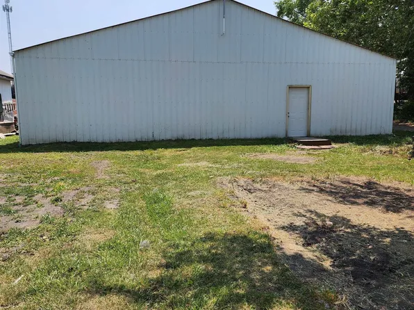 1413 W Morrison St, Frankfort, IN 46041