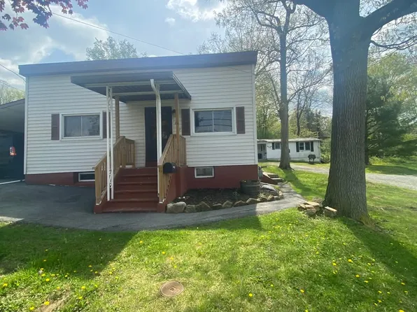 647 Lake Ave, Altoona, PA 16602