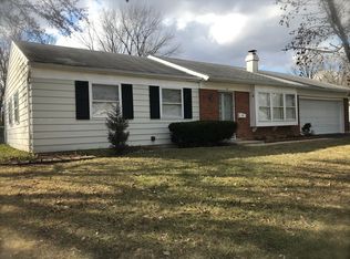 14 Essex Ct, Schaumburg, IL 60194