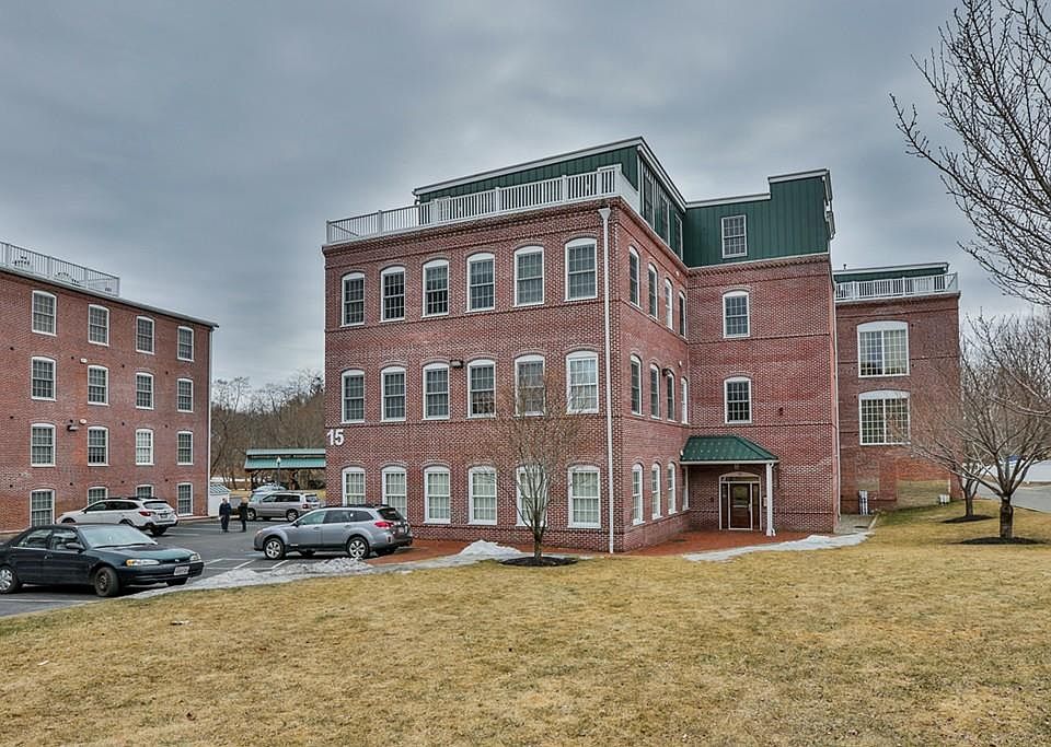 1st image of 15 Cedar St Unit 42