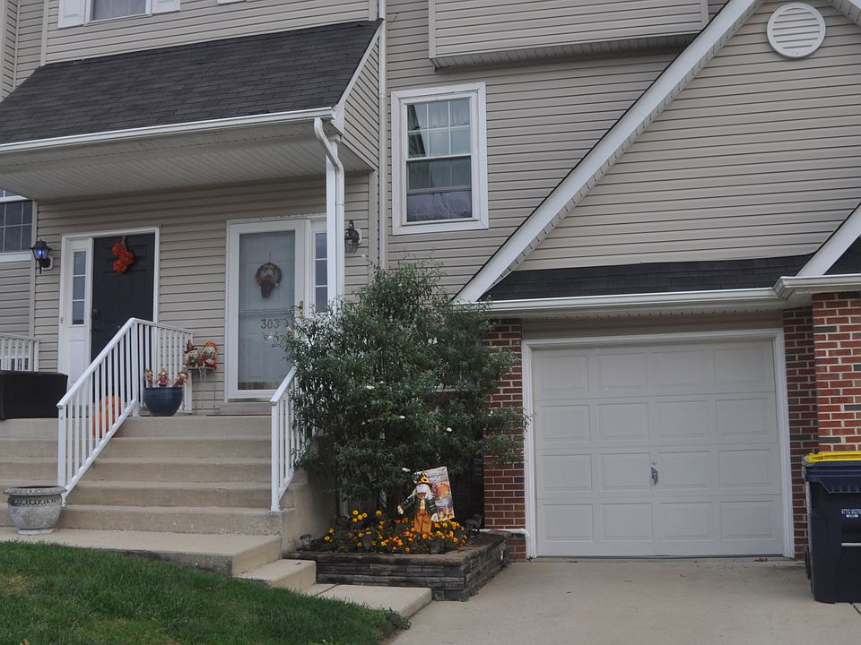 2nd image of 303 Macleren Dr