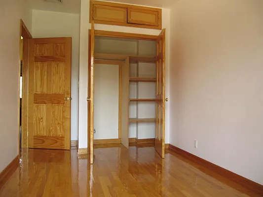 Rented by Residents Team | media 19