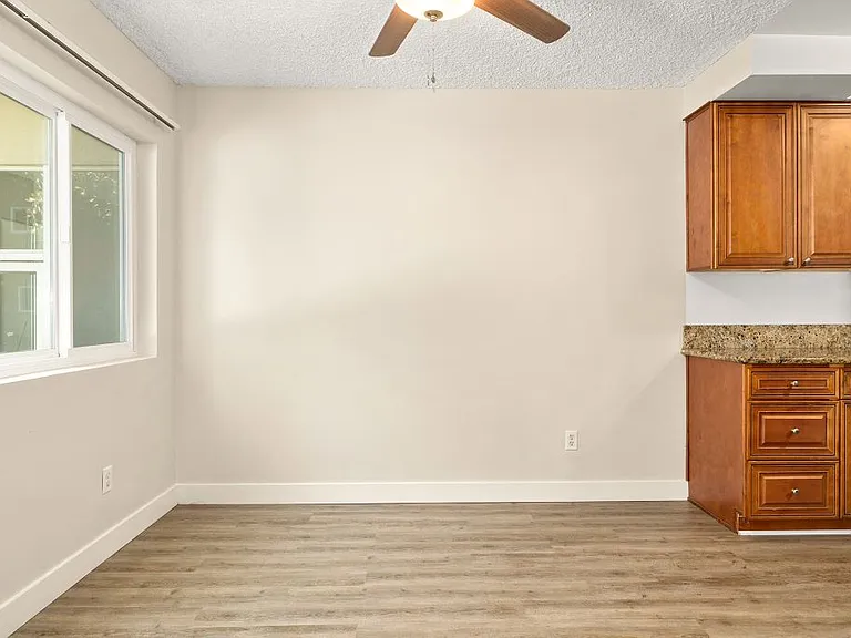 White Oak Terrace Apartments — Photo 63