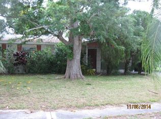 856 Hampton Dr NE, Palm Bay, FL 32905