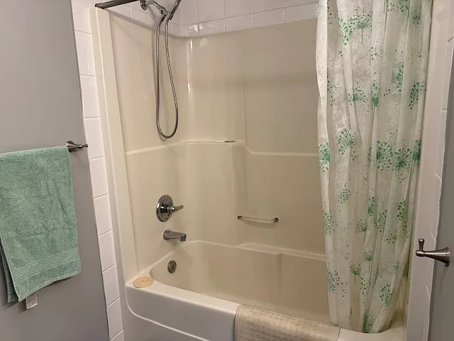 8315 114a St #1 — Photo 18