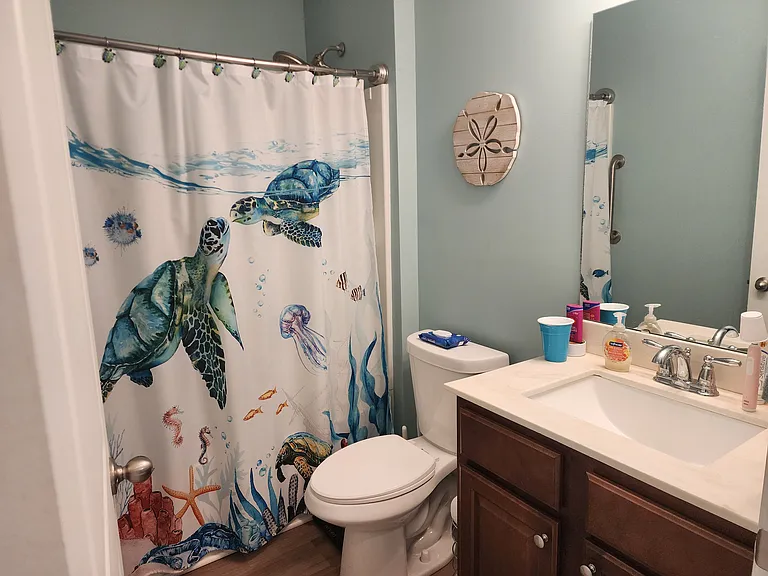 1300 Arbor Ct — Photo 13