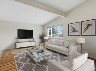 22 Debra Ln #1, Framingham, MA 01701