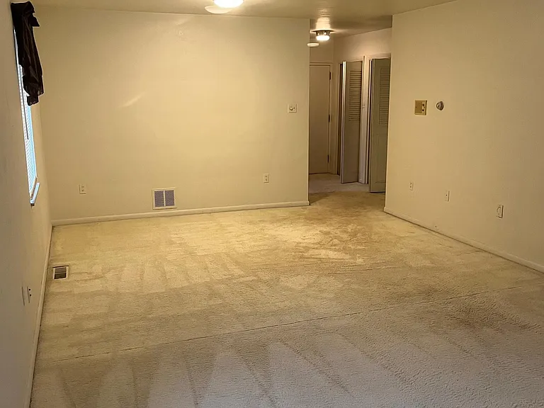 870 College Ave #10A — Photo 15