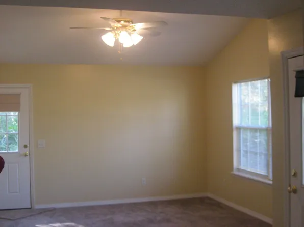 4128 Vermont Blvd, Elkton, FL 32033