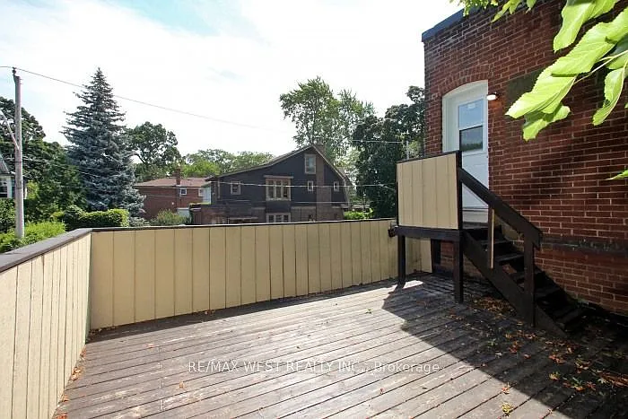 420 Annette St #UPPER LEVEL — Photo 19