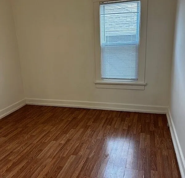 1002 N 13th Street 1302 Wisconsin Ave — Photo 8