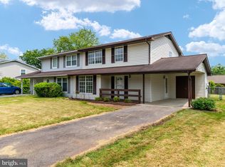 2504 Maytime Dr, Gambrills, MD 21054