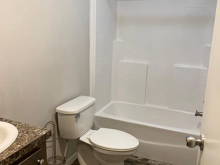12118 Anderson Dr — Photo 21
