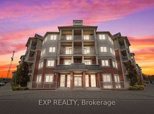 84 Aspen Springs Dr #315, Clarington, ON L1C 0V3