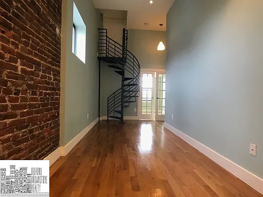 Rented by ERNY LLC | media 9