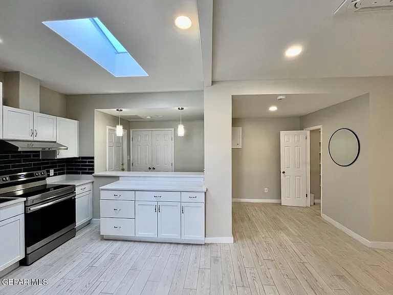 401 Blacker Ave #B — Photo 10