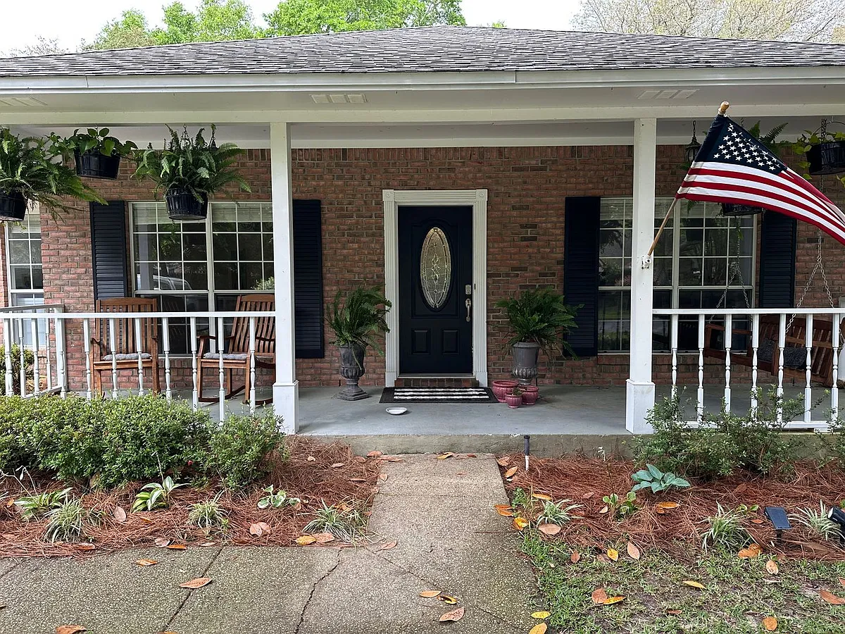 Building Photo - 1670 Parkside Cir