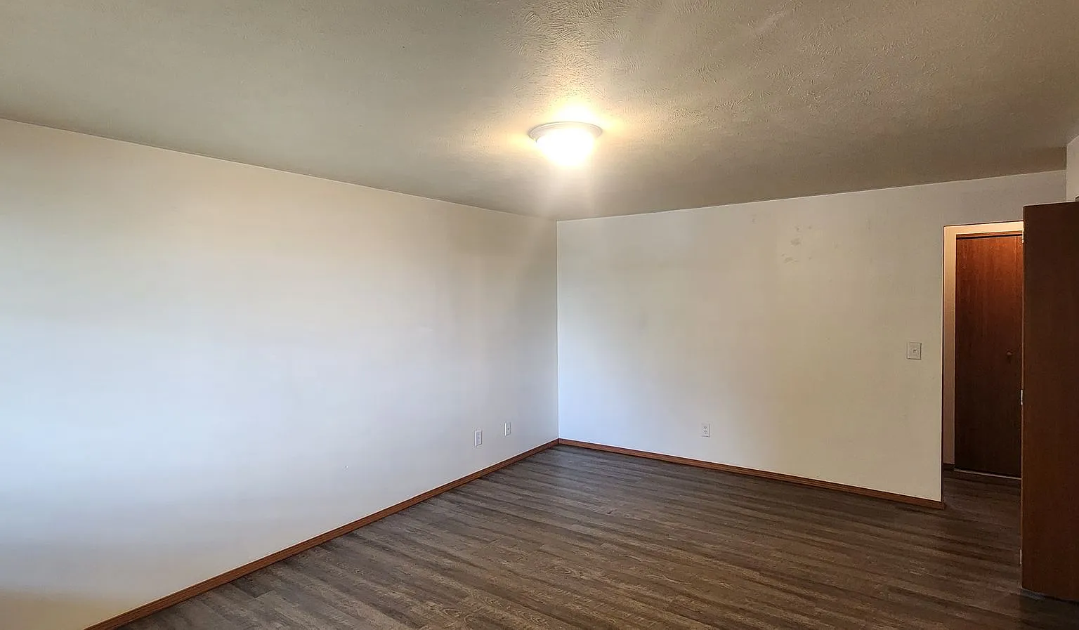 North Atlantic Street Apartments! — Photo 3