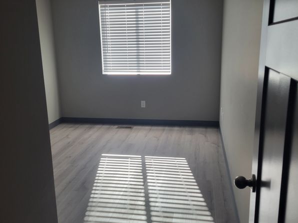 2253 Orchard St #1, Lincoln, NE 68503