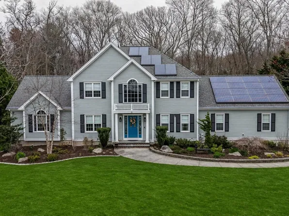 36 Tupelo Rd, Westport, MA 02790