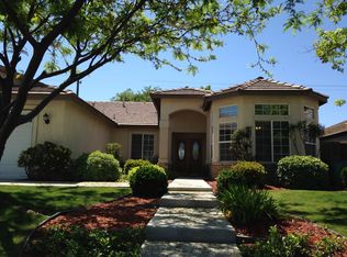 11127 New Forest Dr, Bakersfield, CA 93312
