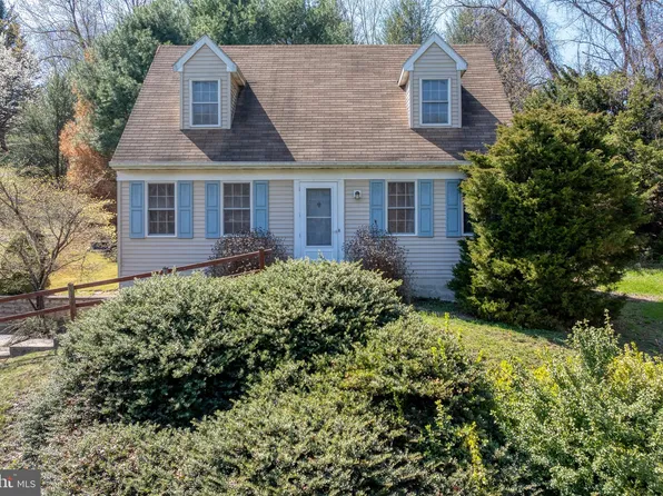 243 Magnolia Dr, Holtwood, PA 17532