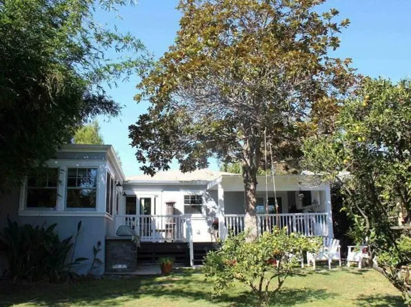 1111 Turquoise St, San Diego, CA 92109