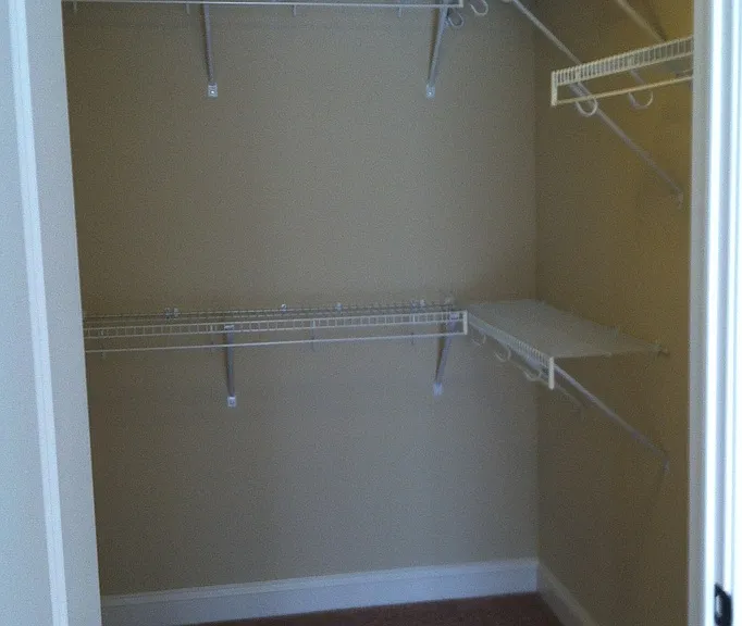 922 Main St — Photo 16
