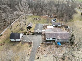 6628 Warren Woods Rd, Three Oaks, MI 49128