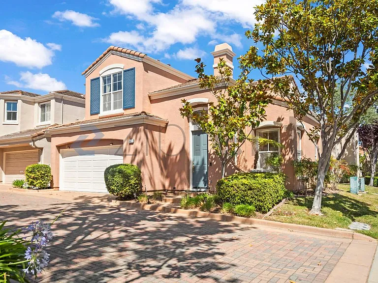 5830 Chambertin Dr — Photo 2