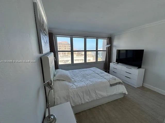 3111 N Ocean Dr — Photo 6