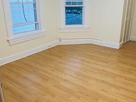 2nd image of 89-48 116th St #2
