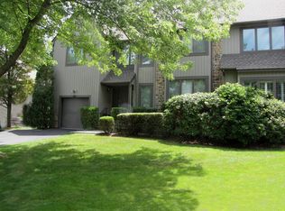 158 Woodbrook Rd, White Plains, NY 10605