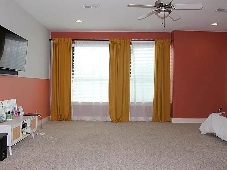 1504 Hazel St — Photo 15
