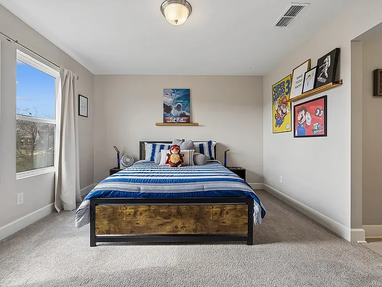 723 Tennypark Ln — Photo 15