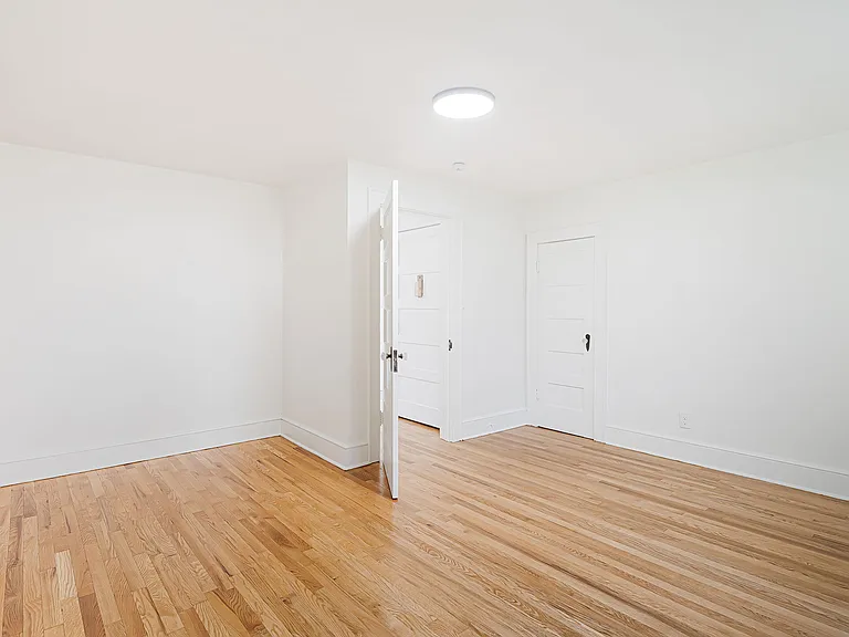 431 S Broad St #2 — Photo 10