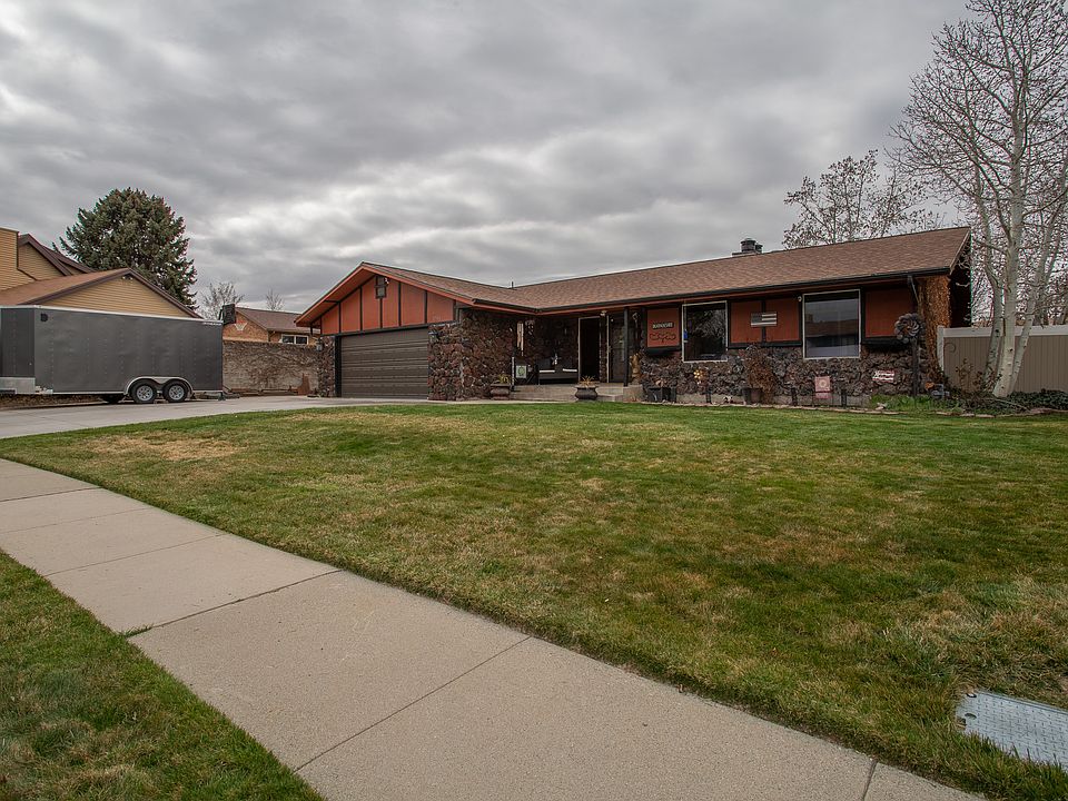 1st image of 3744 S Oberlin Rd