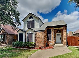 2008 Feather Ln, Lewisville, TX 75077