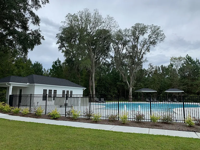 193 Ainsdale Dr — Photo 14
