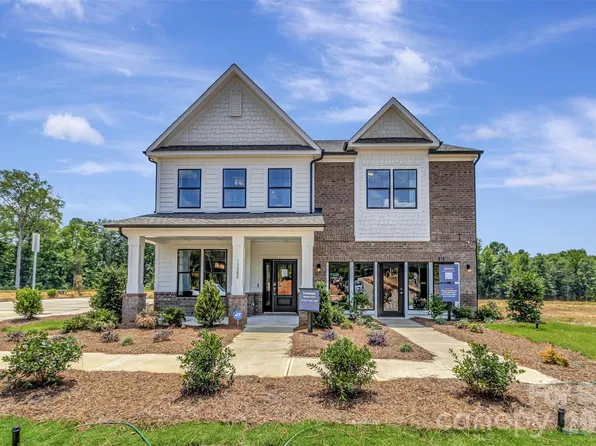 11200 Lochmere Rd, Charlotte, NC 28278