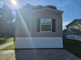 750 Dunlop Ln #145, Clarksville, TN 37040