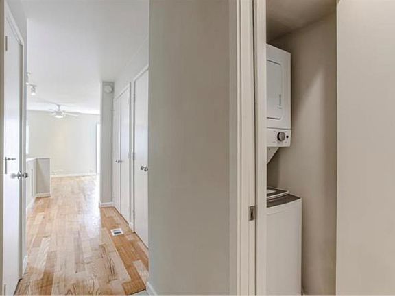 3rd image of 4242 Buena Vista St APT 16