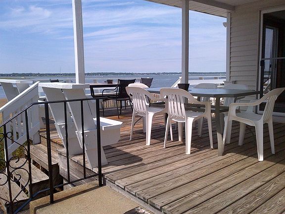 Deck Seating