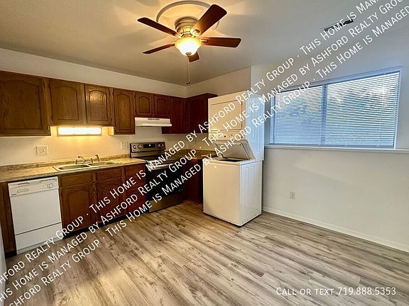5th image of 1120 Yuma St APT A