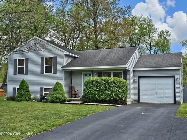 34 Margaret Street, Hudson Falls, NY 12839