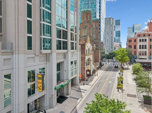 415 Church St APT 2605, Nashville, TN 37219