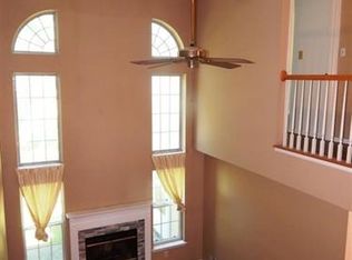 38 Washington Ct, Towaco, NJ 07082