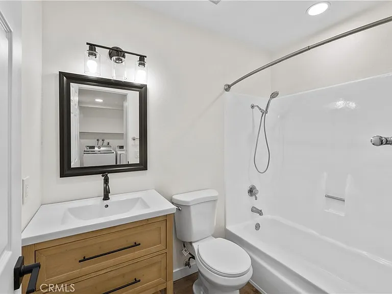 51 Golden Glen St #1 — Photo 7