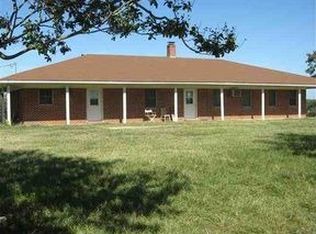 7239 Mockingbird Rd, Gilmer, TX 75645